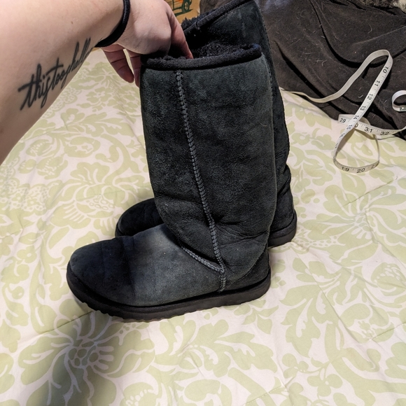 Women's UGG Classic Tall Boot - Black - Picture 4 of 9